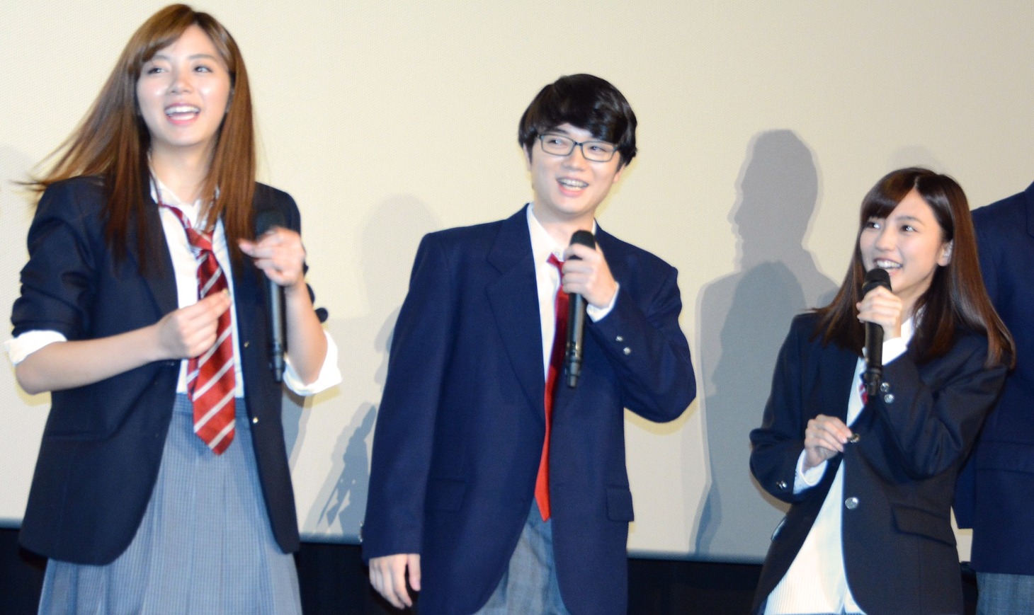 「映画 みんな！エスパーだよ！」公開記念舞台挨拶の様子。