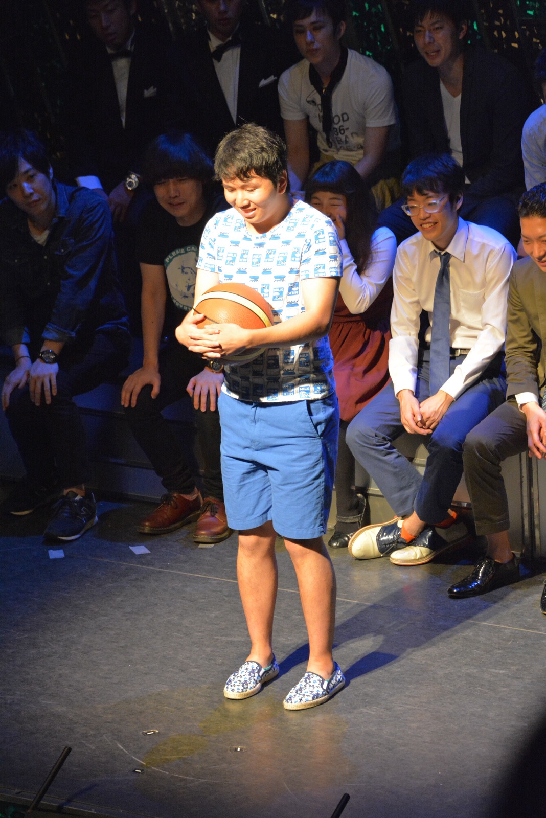 ボールの扱いが下手すぎるわんわんモーモー・たかぴん。