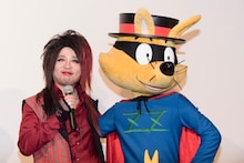 イベントに登場したマキタスポーツ（左）。 (c)2015原ゆたか / ポプラ社, 映画かいけつゾロリ製作委員会