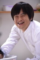 撮影中のバカリズム。