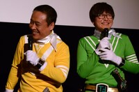 左から、バッファロー吾郎A、ラバーガール飛永。