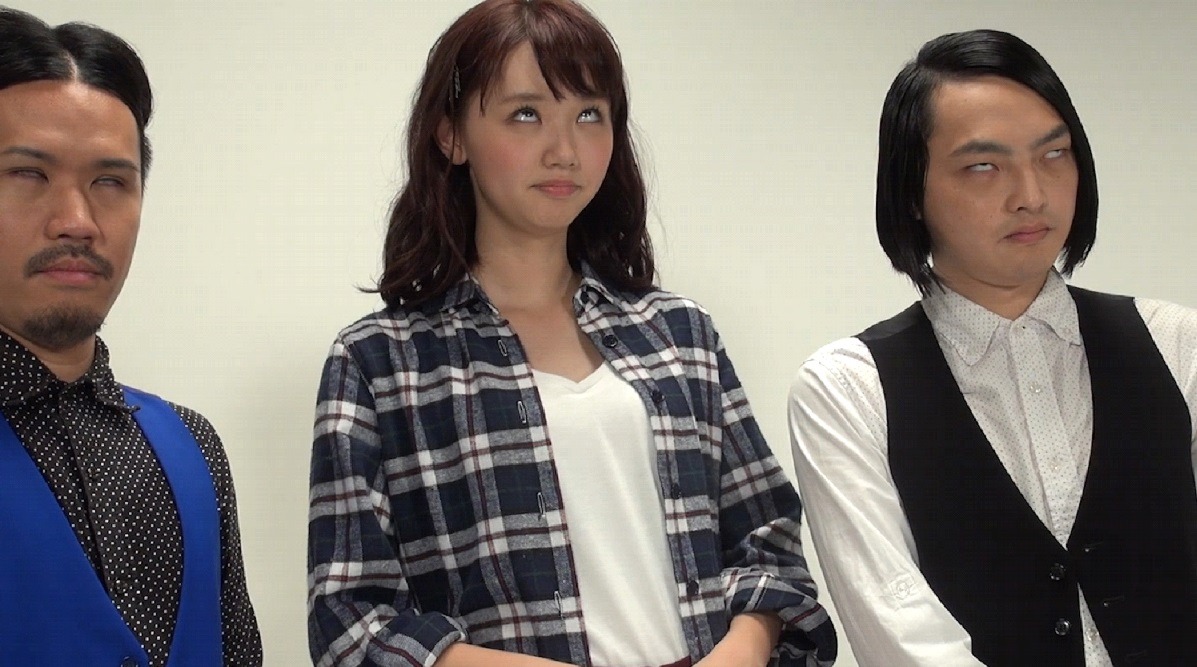 左からピスタチオ伊地知、江野沢愛美、ピスタチオ小澤。