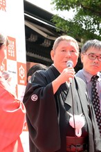 コメディ映画について語る北野武。