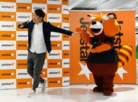 トークショーに登場したますだおかだ岡田。