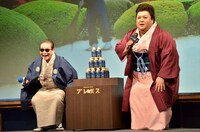 （左から）タモリとマツコ・デラックス。