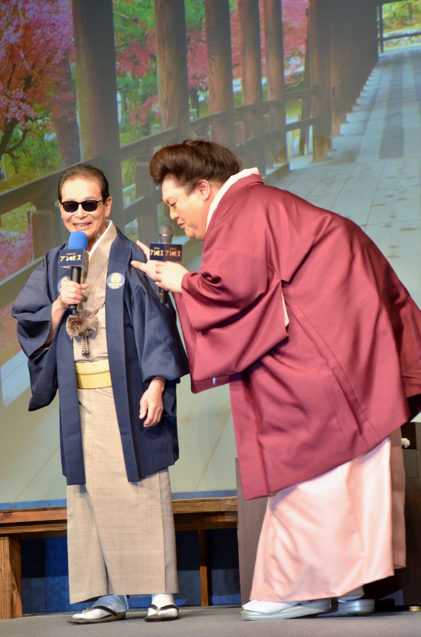 （左から）タモリとマツコ・デラックス。