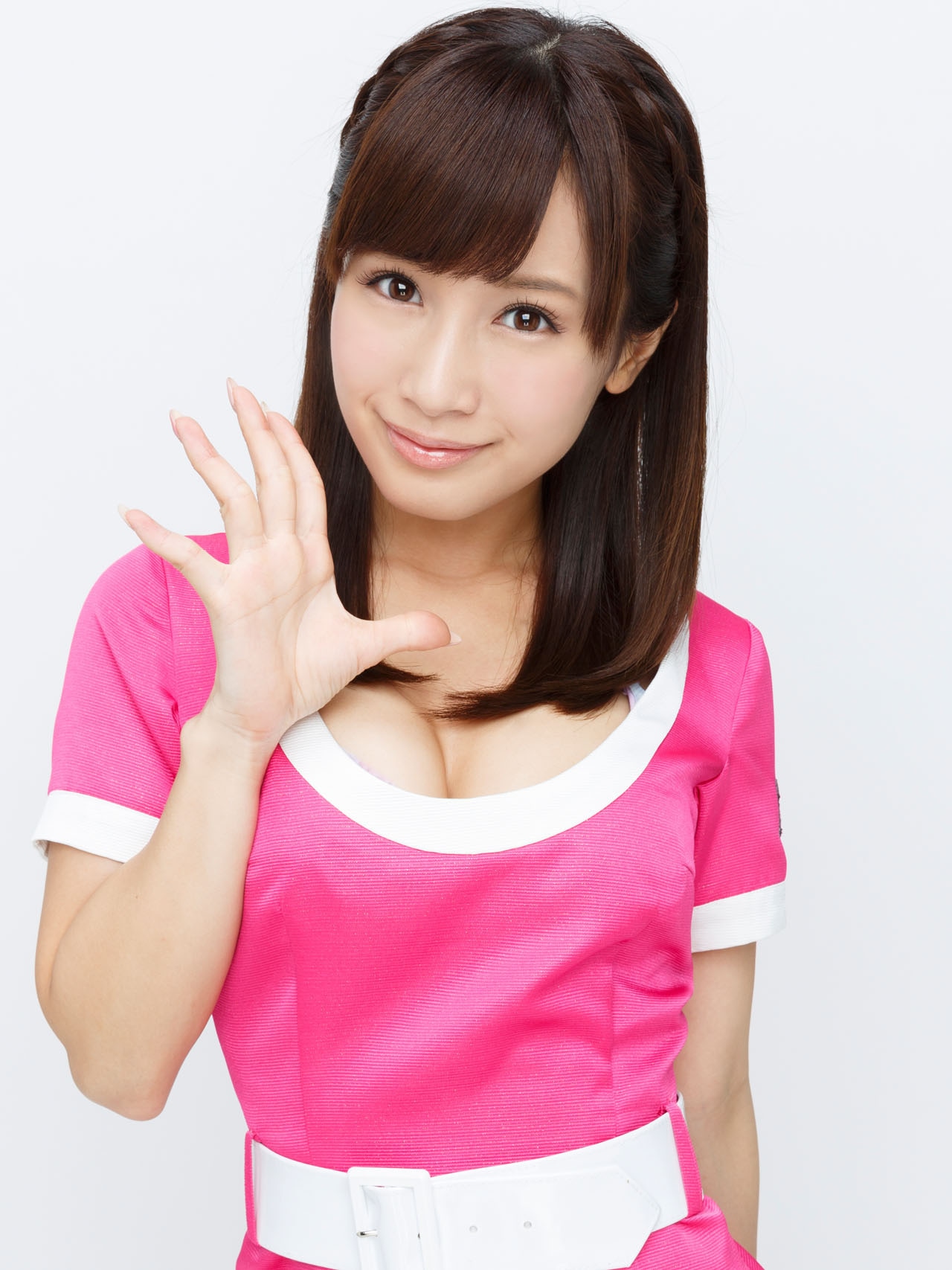 小島みなみ (c)EBISU★MUSCATS PROJECT