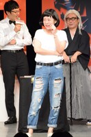 桃井かおりに扮した椿鬼奴。