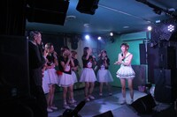 女塾オールスターズの解散ライブの様子。