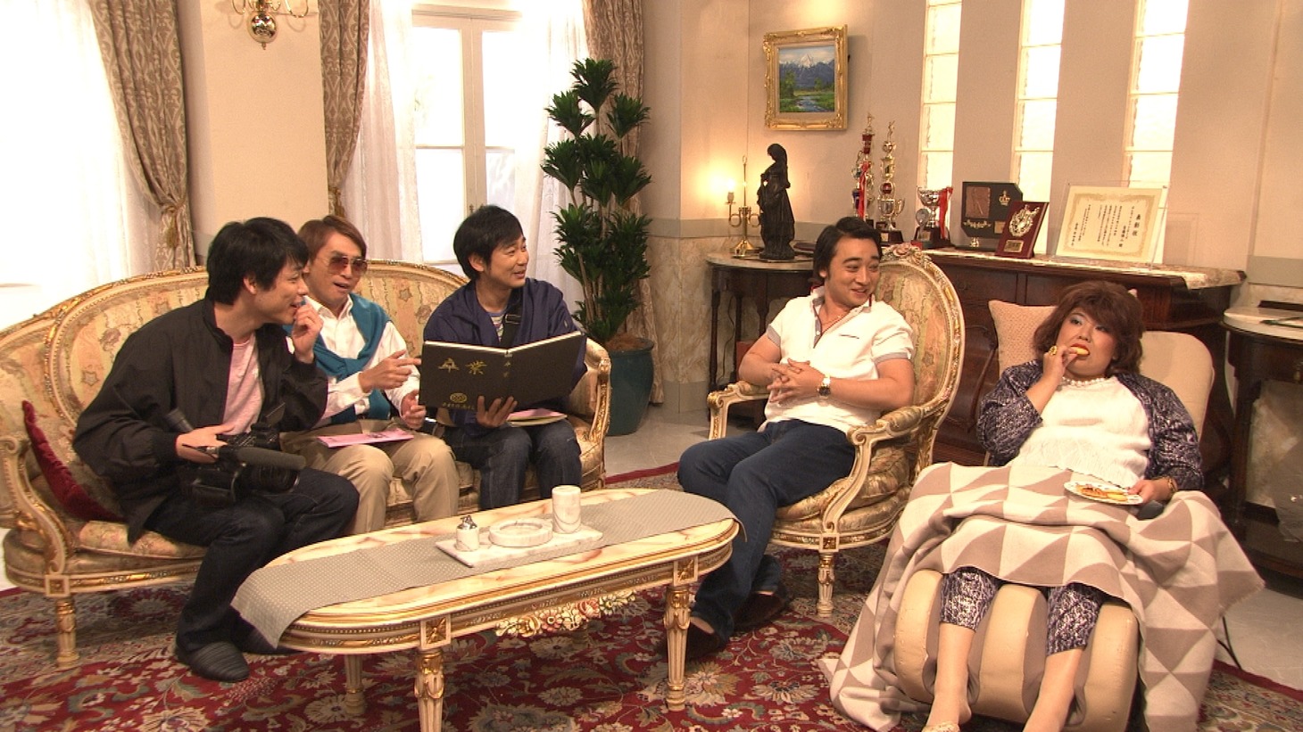 コント「アスリートの妻」(c)NHK