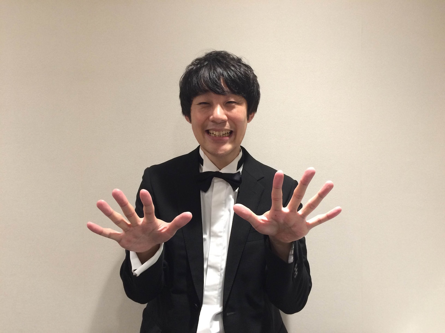 佐久間一行 (c)吉本興業