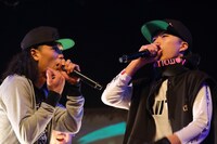 「BAZOOKA!!! 第8回高校生RAP選手権」の様子。 (c)areUme?