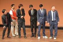 左からエルシャラカーニ・セイワ、山本、スパローズ森田、大和、レイザーラモンHG、RG。