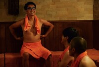 おぎやはぎ矢作演じる見出しの達人・時村。(c)テレビ東京