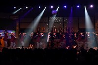 全員でランニングマンに挑戦する出演者。 (c)NHK