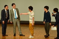 （左から）ナイツ、うしろシティ、南海キャンディーズ山里。