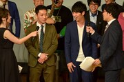 ニューヨーク(手前中央)