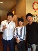 左から、ライセンス藤原、MEGUMI、ライセンス井本。