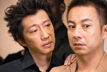 「『踊る大宣伝会議、或いは私は如何にして踊るのを止めてゲームのルールを変えるに至ったか。』Season2」に出演する我が家・坪倉（右）。