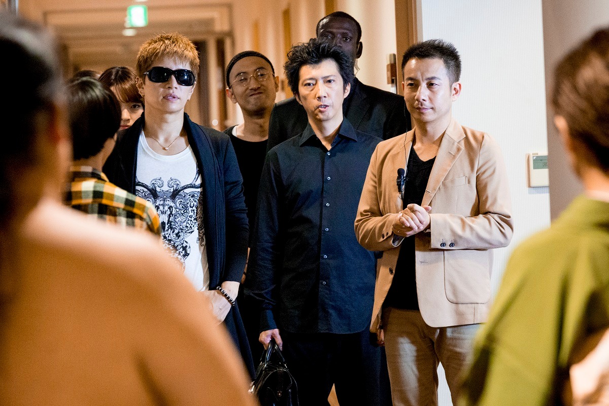 「『踊る大宣伝会議、或いは私は如何にして踊るのを止めてゲームのルールを変えるに至ったか。』Season2」のワンシーン。