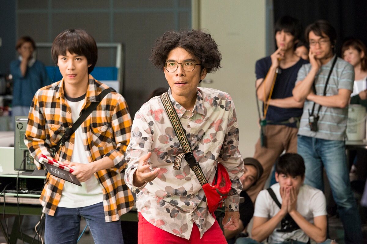 片桐仁 我が家坪倉ら出演 広告制作の裏側描くショートドラマ3話同時配信 お笑いナタリー 片桐仁 我が家坪倉ら出演 広告制作の裏側描くショートドラマ3話同時配信 お笑いナタリー