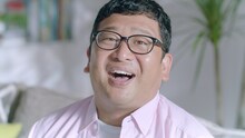 「キリン のどごし オールライト」の新CMに出演するWエンジン・チャンカワイ。