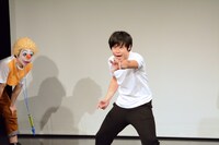 「ガチョ～ン」が生まれた瞬間を演じるオジンオズボーン篠宮。