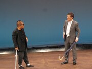 「ブッチャーブラザーズ結成35周年記念ライブ『売れるためにはやめないこと！』」のワンシーン。