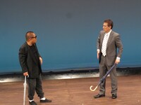 「ブッチャーブラザーズ結成35周年記念ライブ『売れるためにはやめないこと！』」のワンシーン。