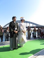 狩野川沿いの婚礼会場。