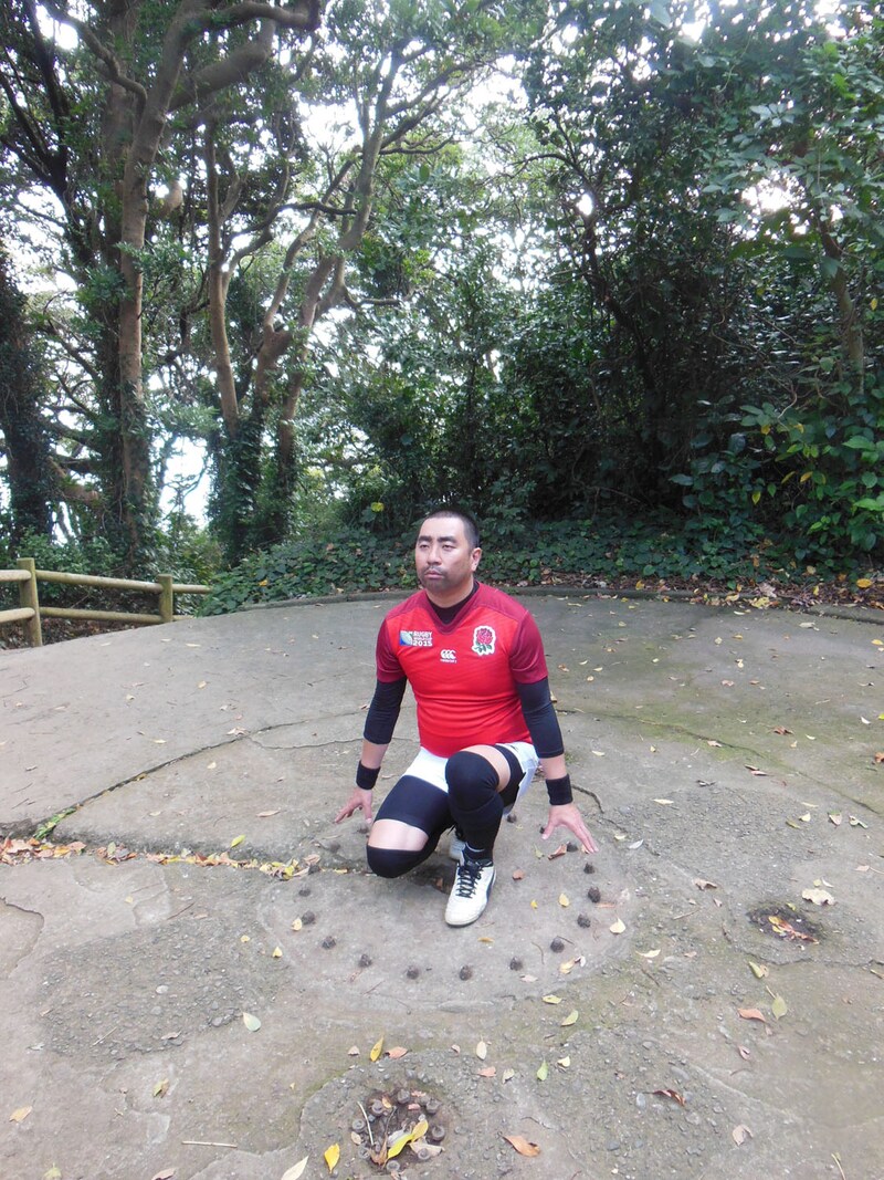 「RGと廃墟をめぐり廃墟あるあるを一個だけ見つけるバスツアー」の様子。