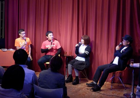 左から、テラシマニアック、与座よしあき、田上よしえ、ユリオカ超特Q。