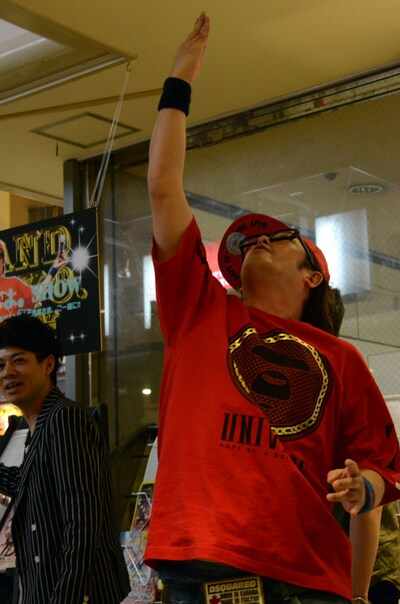 「とぅいま！」の動作を教えるですよ。。