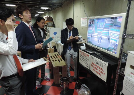 芸人投票の様子。