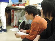 芸人投票の様子。