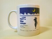 「a man lingers in blue midnight」特製マグカップ