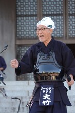 大将を務めた大竹まこと。