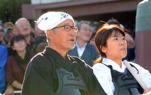 負けられなくなった大竹まこと（左）と光浦靖子（右）は呆然。