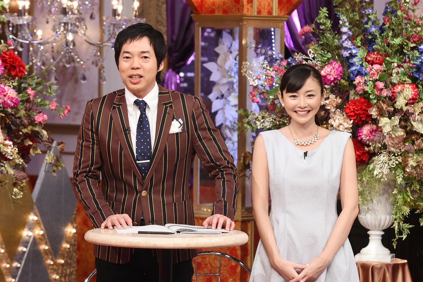 MCの今田耕司と杉原杏璃。(c)テレビ東京