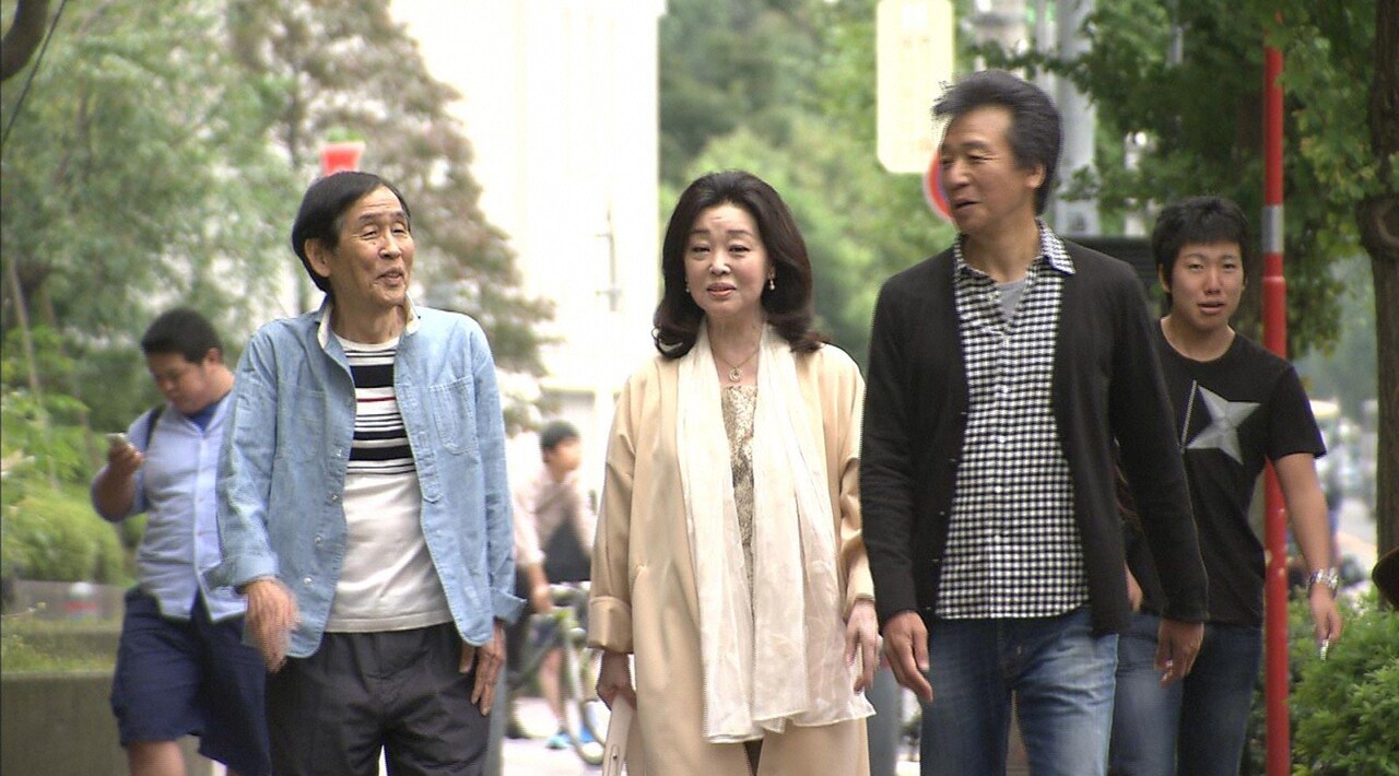 （左から）萩本欽一、長山藍子、前川清。(c)テレビ朝日