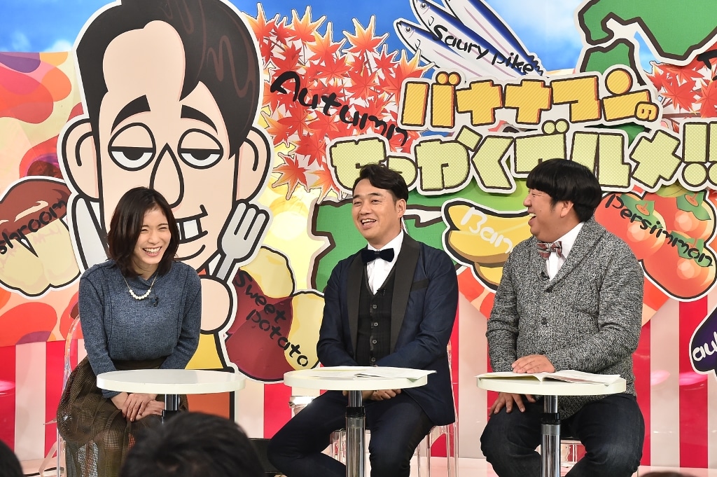 バナナマンと松岡茉優（左）。(c)TBS