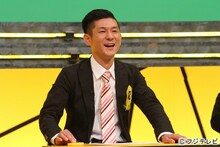 「IPPONスカウト」に出場する笑い飯・哲夫。(c)フジテレビ