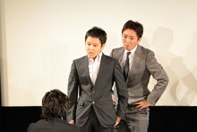 「ダブルブッキング単独ライブ2015『Apology～謝罪～』」の様子。