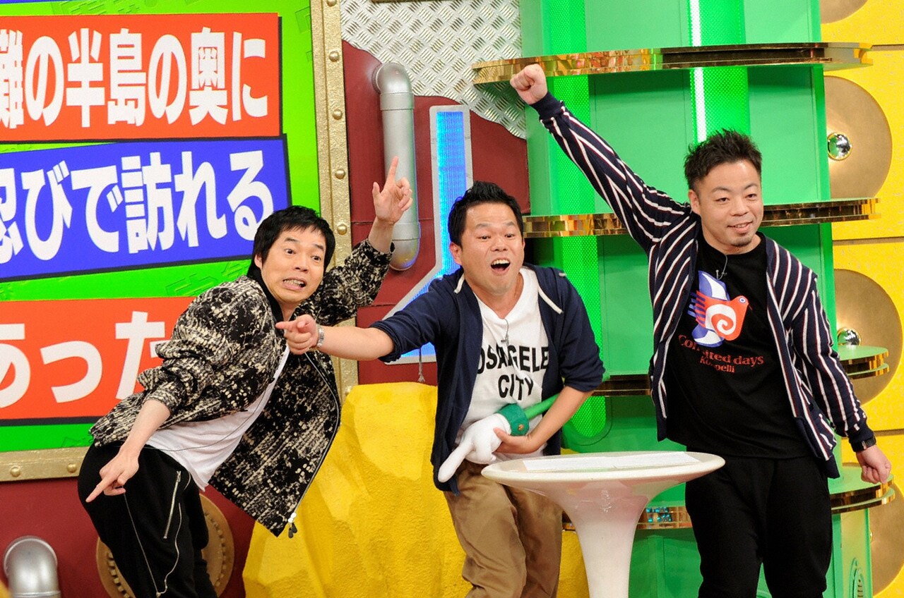 左から司会の今田耕司、ダイアン津田、ダイアン西澤。(c)ABC