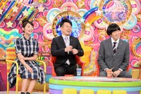 雨上がり決死隊と、おのののか（左）。(c)テレビ朝日