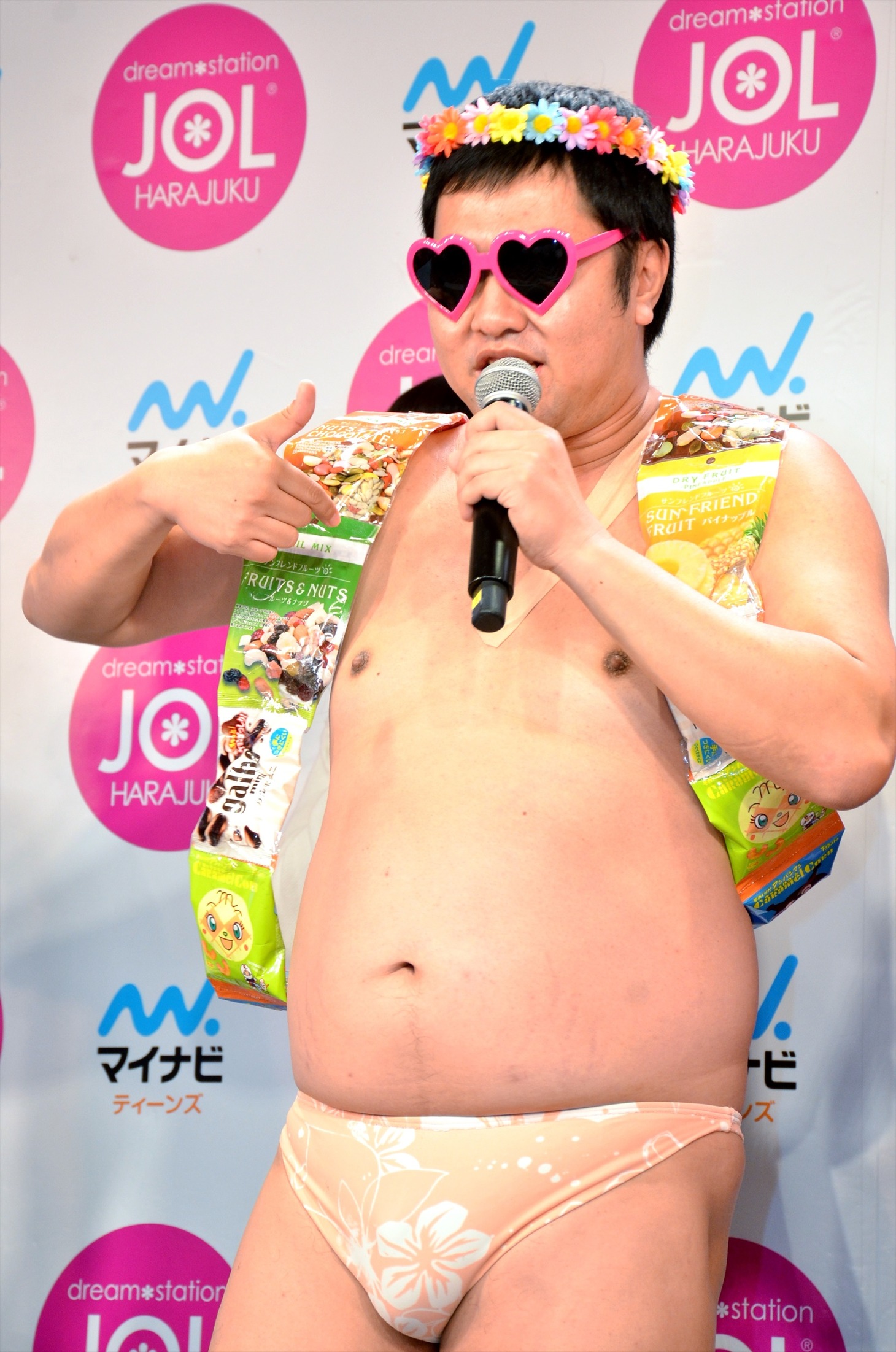 とにかく明るい安村