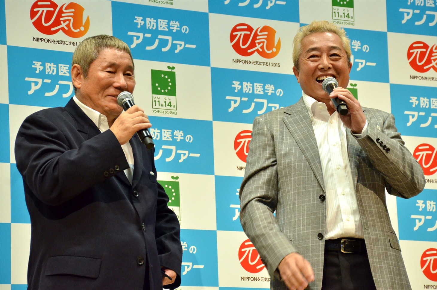（左から）ビートたけしとガダルカナル・タカ。