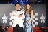 「TOKYO BOND GIRL COLLECTION」の様子。