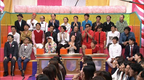 「リズムネタAゴーゴー」収録の様子。