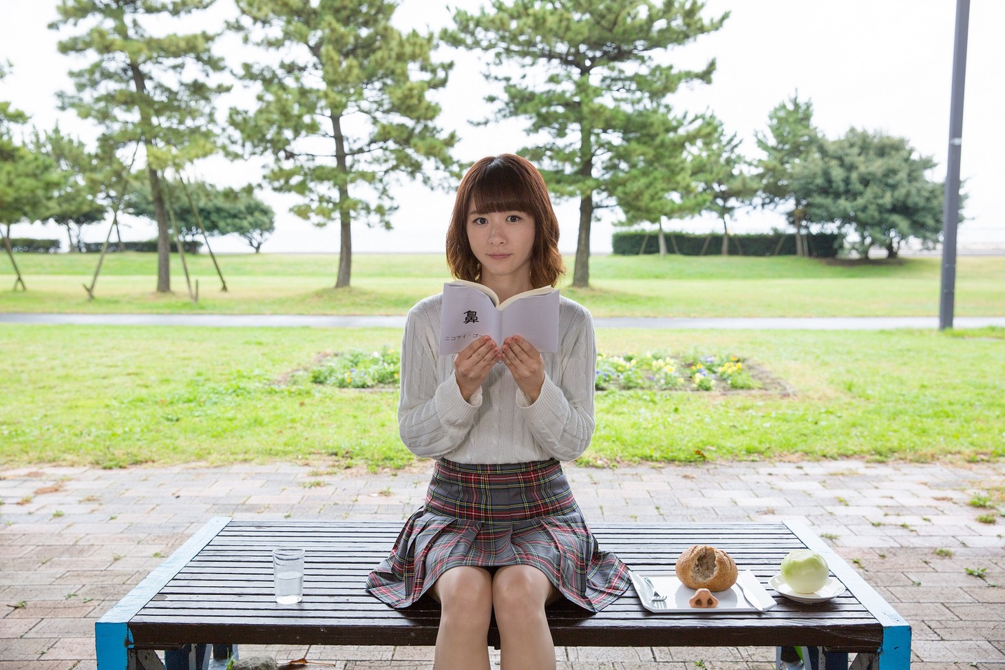 「朗読女子」に出演する槙田紗子（PASSPO☆）。